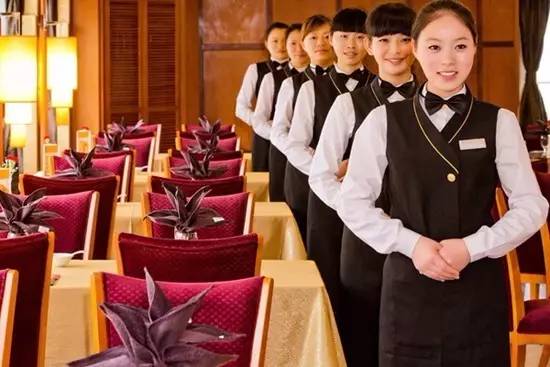 餐飲管理者，你的巡臺關系著顧客的滿意度！